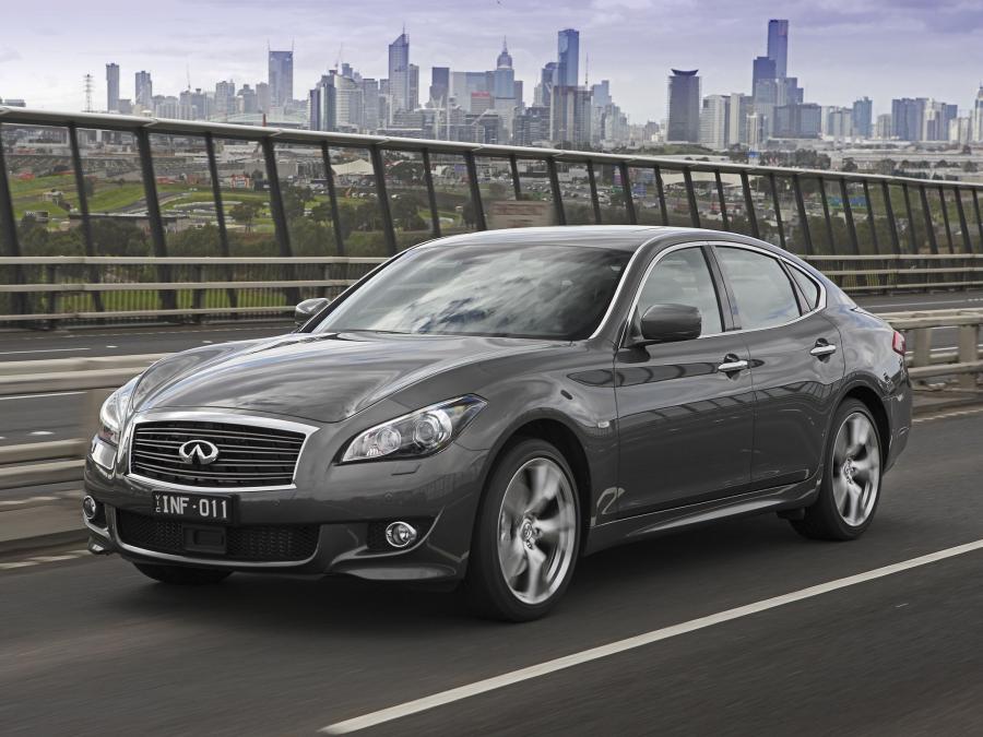 Infiniti M30d S (AU) '2012